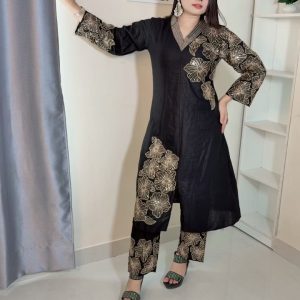 muslin cotton two piece with all over sequin work